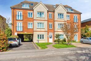 Flat 3, 143 145 Rivendale Court, Paynes Road, Southampton SO15 3BW