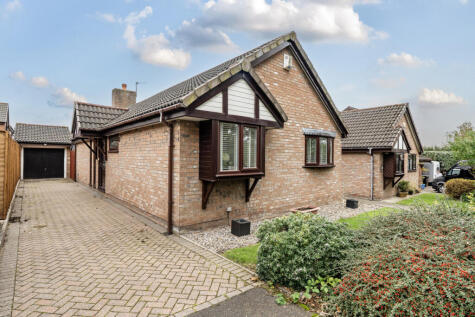 Tynedale Close, Stockport, SK5