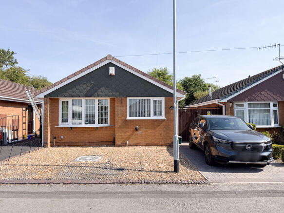 30 Byatts Grove F...