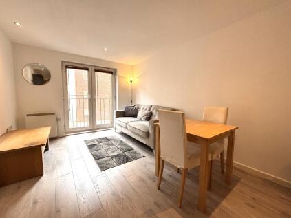 Platt House, 5 Elmira Way, M5 3DR