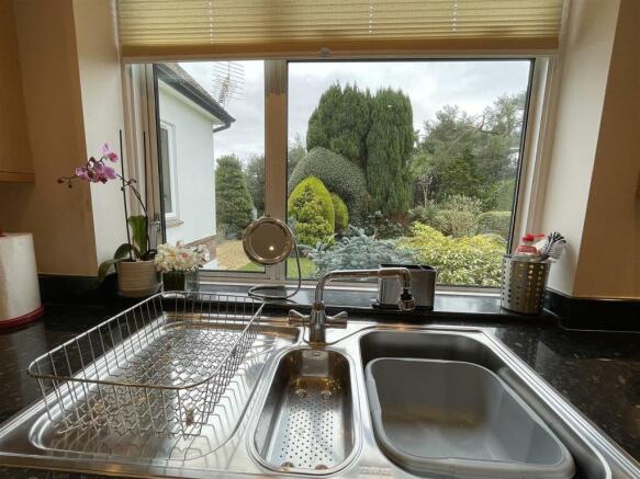 Kitchen sink.jpg