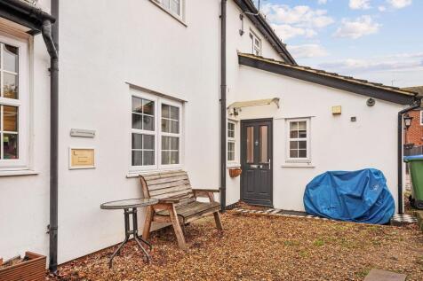 Rushett Close, Thames Ditton, KT7