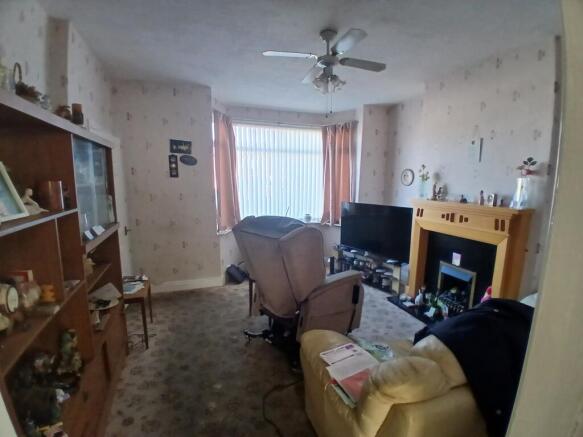 3 bed Semi-Detached for sale Image 4