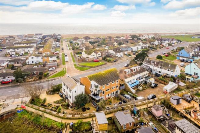 3 Dolphin Court-36.jpg