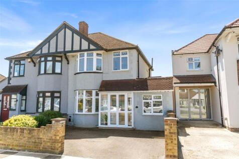 Sheringham Avenue, Twickenham, TW2