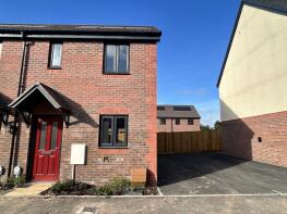 6, Creedy Close, Cranbrook EX5 7JY