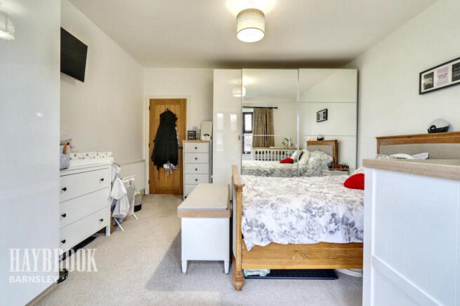 2 bed Detached Bungalow for sale Image 10