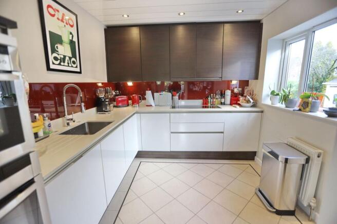 Richmond Close, Whitefield, M45 photo 4