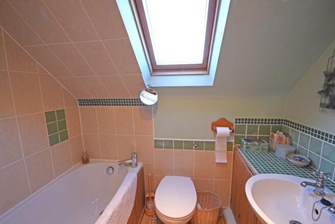 Photo 10