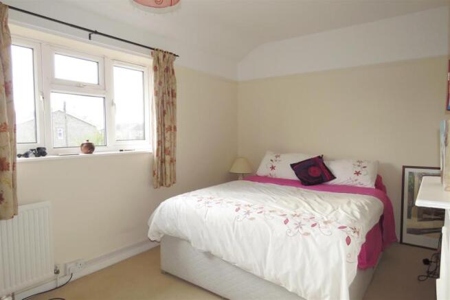 BEDROOM 2.JPG