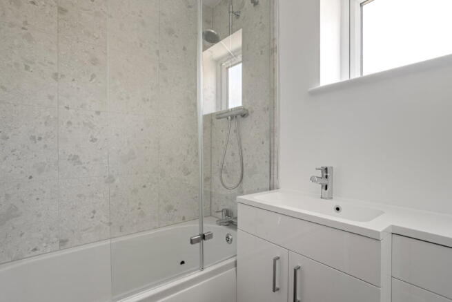 2 bed Semi-Detached for sale Image 10