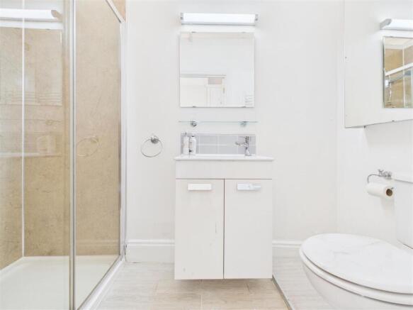 1-bed-central-cheltenham12.jpg