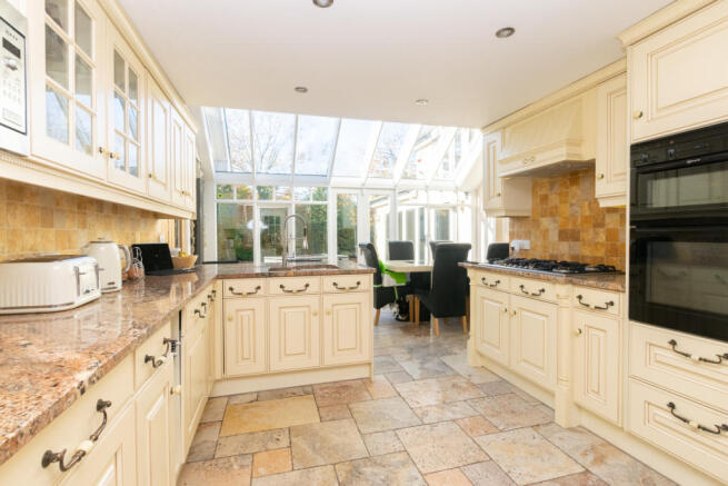Dining Kitchen 4