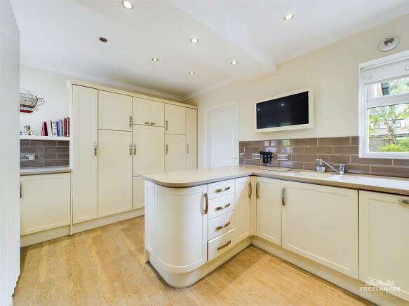 kitchen 3