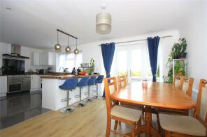 9, Hazelwood Avenue, Havant PO9 3RE