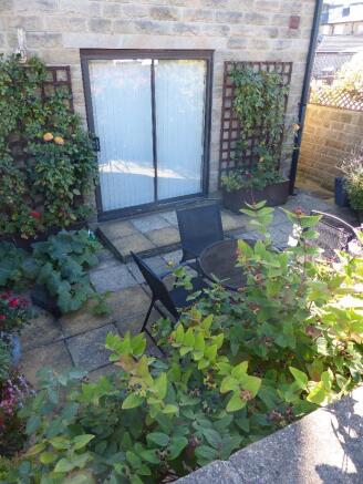 Photo 8