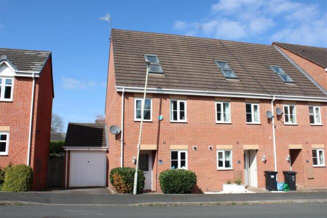 Century Way Halesowen 1.jpg