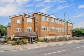 Flat 18, 105 Park View, Bell Street, Reigate RH2 7JB