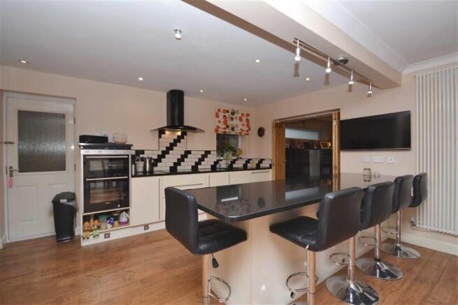 Kitchen/Diner View 2