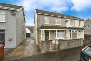 11, Cedar Street, Cwmgwrach SA11 5PF