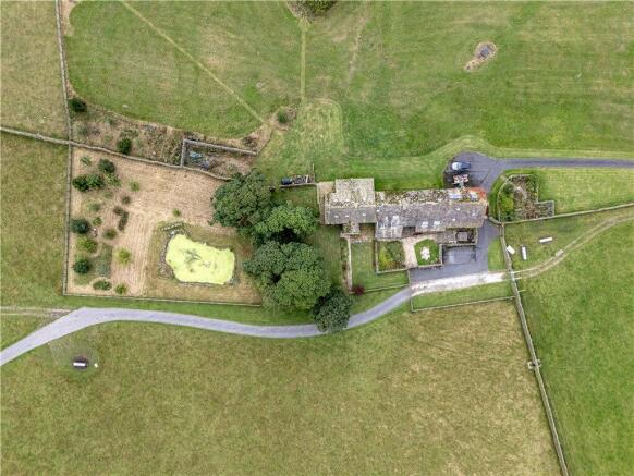 4 bed Barn Conversion for sale Image 2