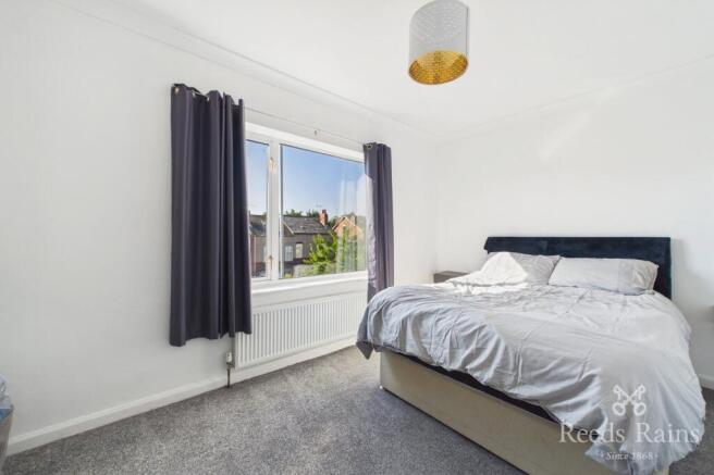 Barnsley Road, Hemsworth, Pontefract, West Yorkshire, WF9 photo 4