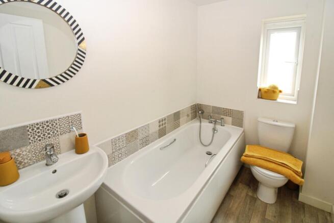 3 bed Detached for sale Image 12