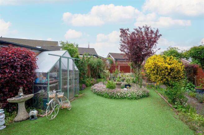 Rear Garden 2.jpg