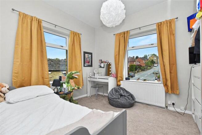 3 bed Terraced for sale Image 6