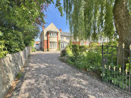 113, Cop Lane, Preston PR1 9AH
