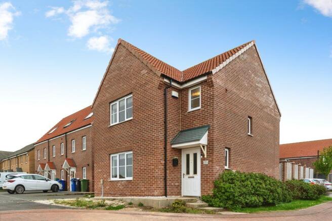 3-bed detached on Parklands Avenue, Humberston , £227,950