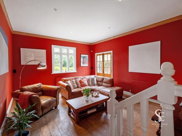 Dining / Drawing Room