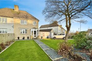 36, Robert Owen Avenue, Cleator Moor CA25 5DN