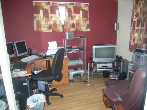 Photo 8
