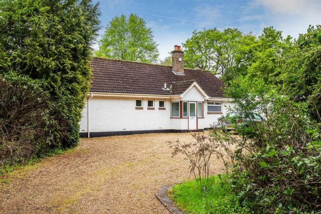 house. Partnership West Clandon
