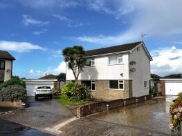 9, Pintail Close, Nottage, Porthcawl CF36 3QD