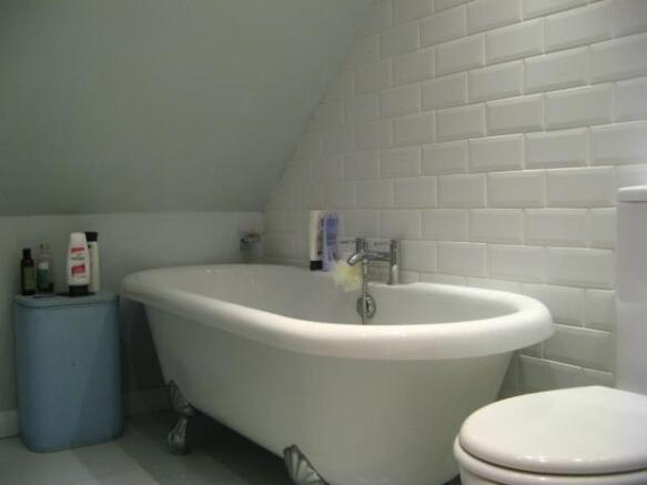 Photo 10