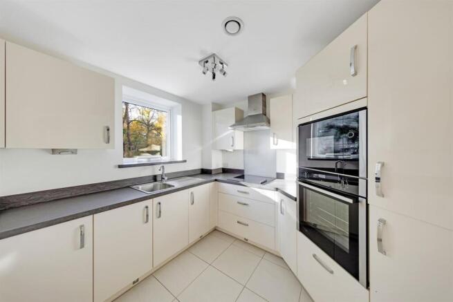 06-0c19PFMCS - 25 Birch Place-46-medium.jpg