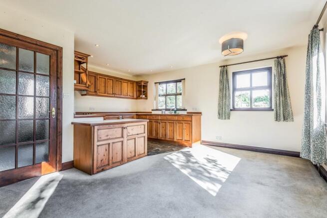Dining room/ kitchen