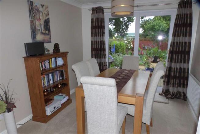 Dining Room: