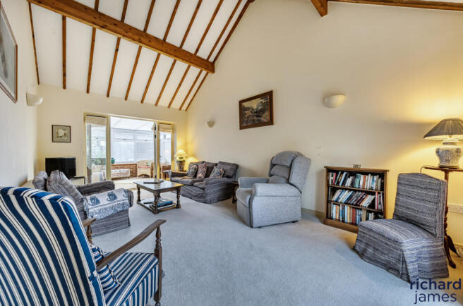 de4eda9e1de94f3cbccfdededcee12c3