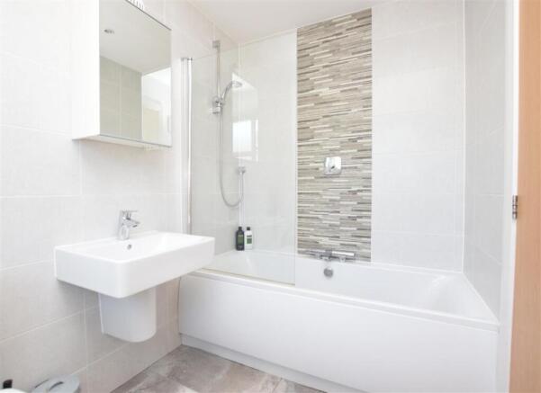 Bathroom V2.JPG