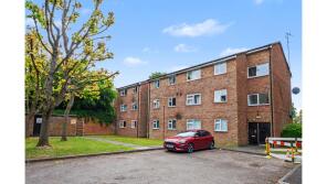 3, Aysgarth Close, Harpenden AL5 5UG