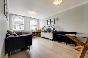 13, Coulsden Court, Park Road, Hornsey, London N8 8SW