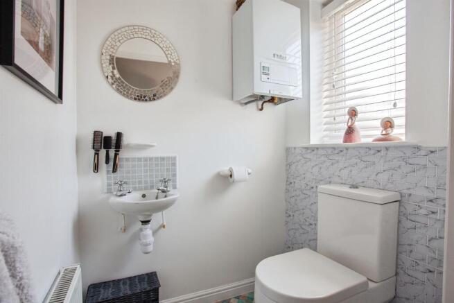 3 bed Detached for sale Image 8