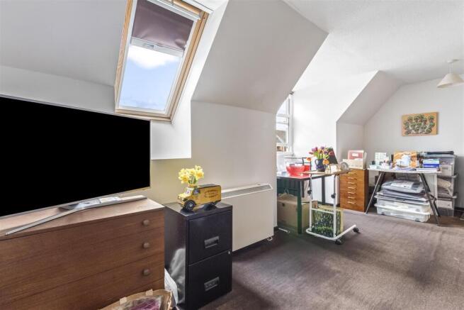 84 Belmaine Court-002.JPG