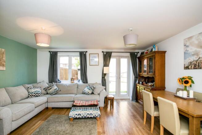 Living/Dining Room