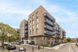 5, Folajimi Apartments, Alexis Street, London SE16 3XG