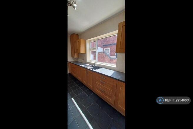 3 bed Terraced to rent Image 11