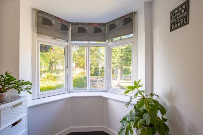 Kitchen Bay Window_DSC0998-HDR copy.jpg
